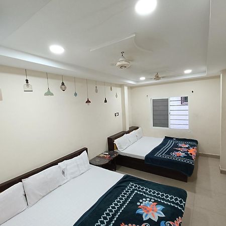 Fabhotel Shipra อุจเจน ภายนอก รูปภาพ